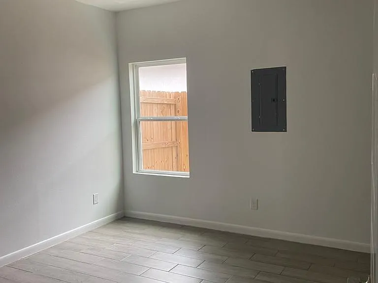 405 Rafael Dr #4 — Photo 7