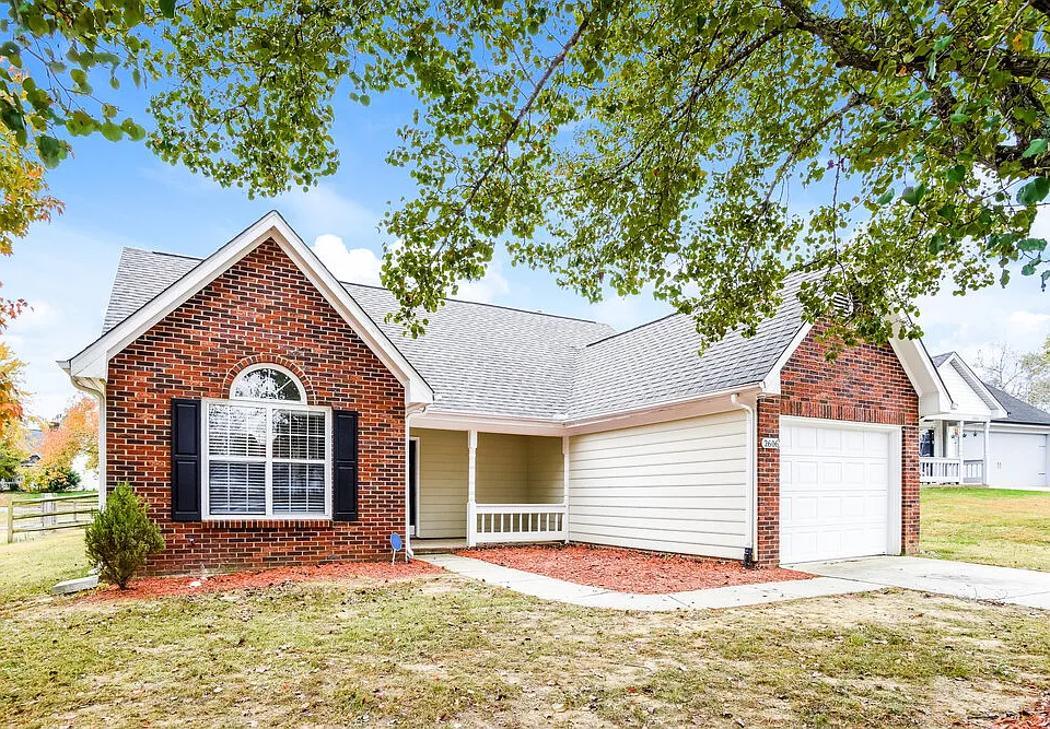 2606 Fence Post Ln
