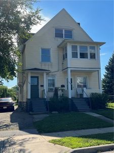 1463 W 110th St, Cleveland, OH, 44102