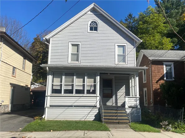 5 Hickory St, Oneonta, NY 13820