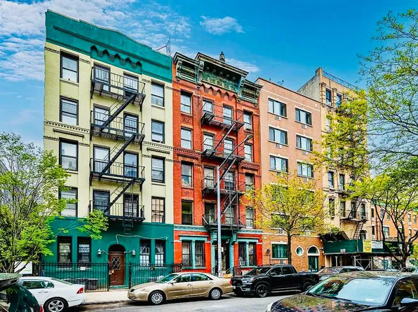 606 East 11th Street image 1 of 4