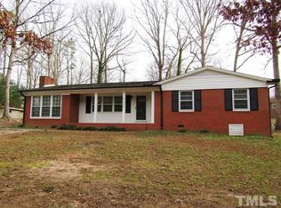 2111 S Shoreline Dr, Sanford, NC 27330