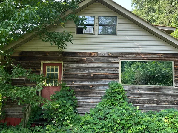 419 Ashe Cabin Hollow Rd, Harriman, TN 37748