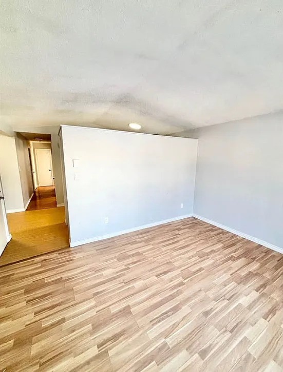 770 Riverside Drive 1 — Photo 4