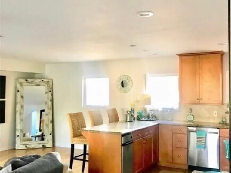 210 Whiting St #D — Photo 5