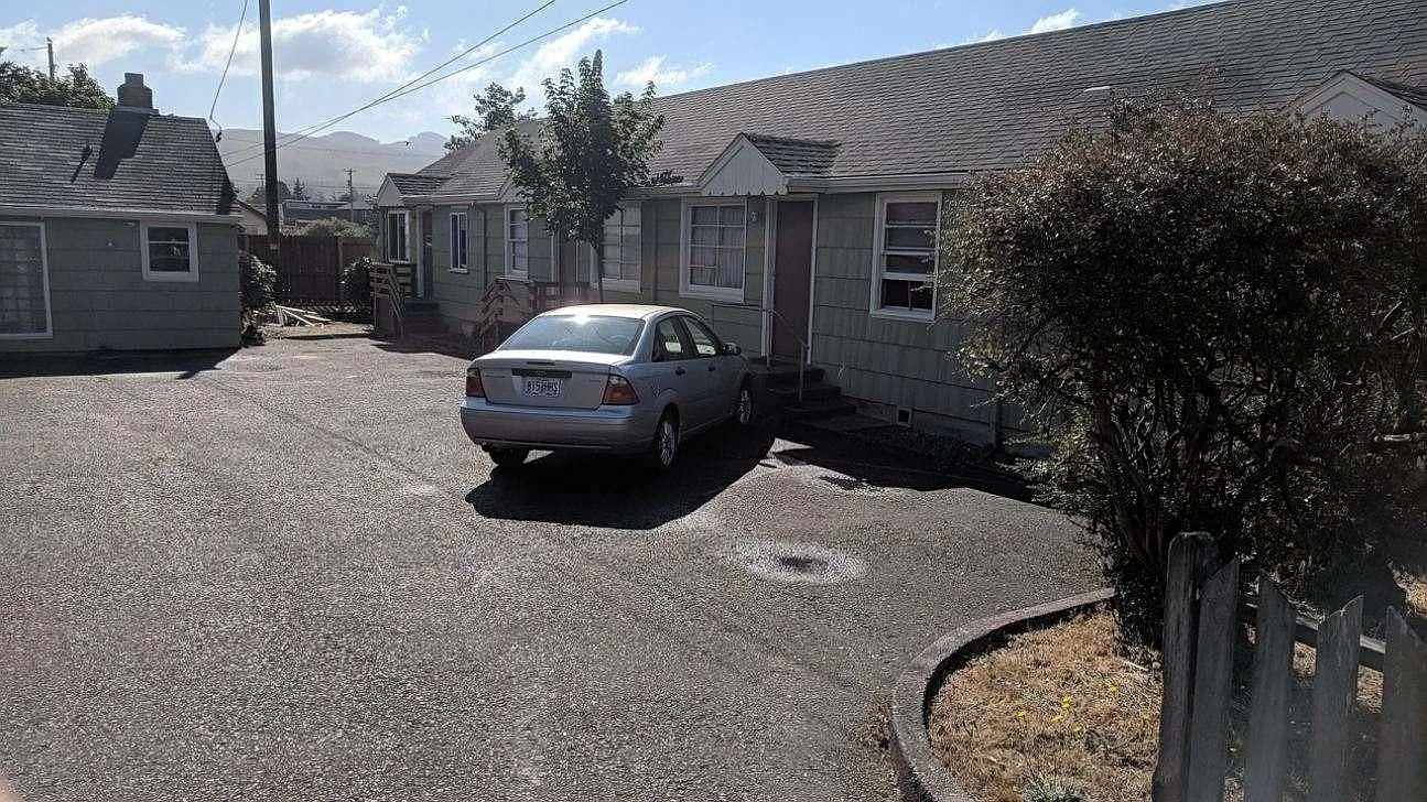 1 bed, 765 sqft, $1,300 — Photo 1
