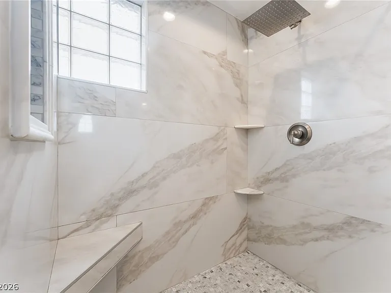7425 Copper Crown Ct — Photo 32