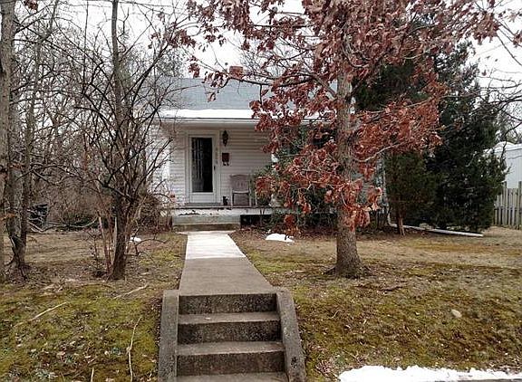 2nd image of 5606 5th St N