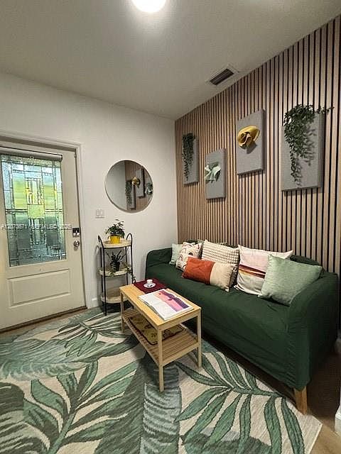 1st image of 8220 NE 1st Pl #2B
