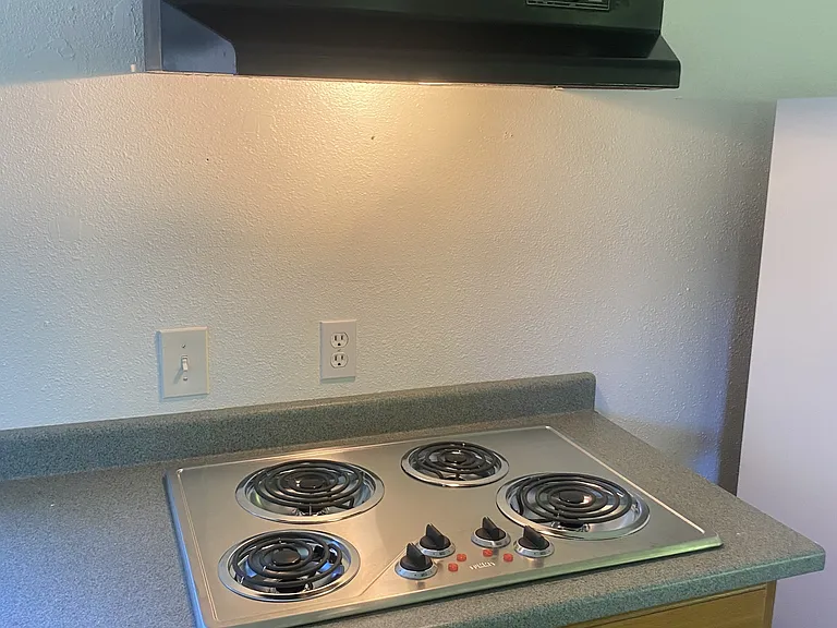 1322 S Montesano St #2ADU — Photo 7