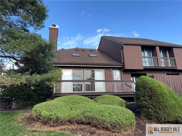 3842 Bloomingdale Dr, Hillsborough, NJ 08844