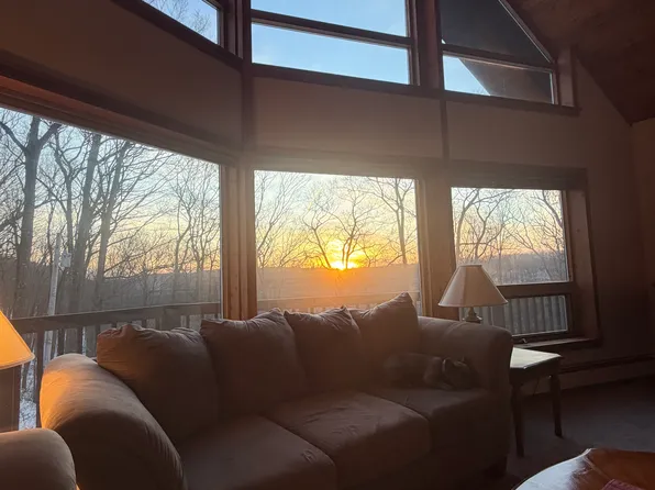 20 Deer Ridge Rd, Garrison, NY 10524