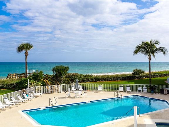 2nd image of 2700 Ocean Dr APT 204