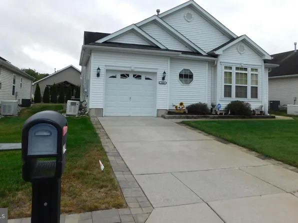 528 Saint Kitts Dr, Williamstown, NJ 08094