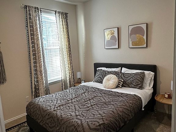 5th image of 222 Grace Lilly Dr