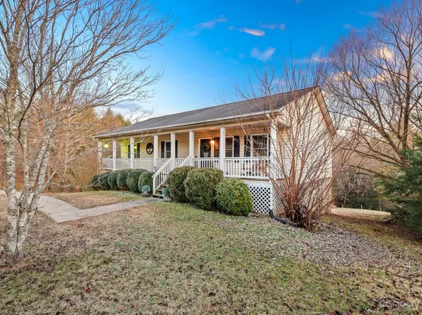 5128 Bloomfield Est, Granite Falls, NC 28630