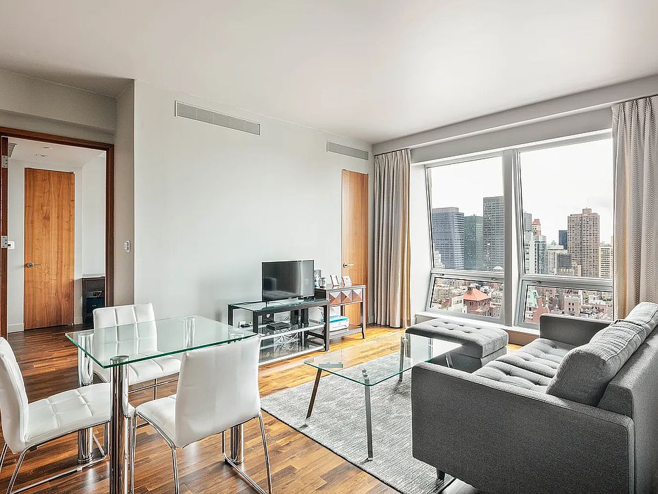 1st image of 400 5th Ave APT 34C