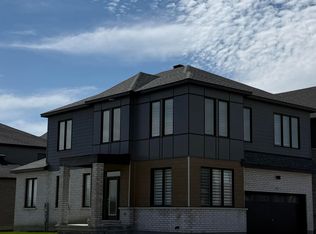 207 Conservancy Dr N, Ottawa, ON K2J7M5