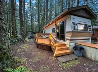 202 One Fireside Lodge Cir, Deming, WA 98244