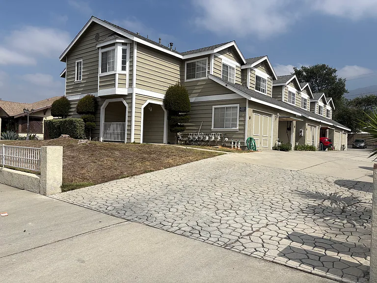 615 E Colorado Blvd #B — Photo 41