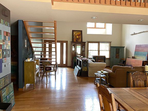 Open Living, Dining area