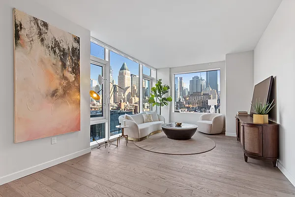 Sold by Douglas Elliman | media 17