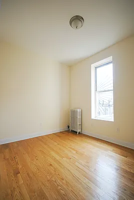 Rented by Bold New York | media 28