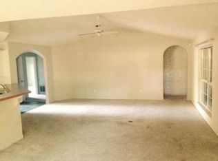 2738 Spanish Cove Dr N, Lillian, AL 36549