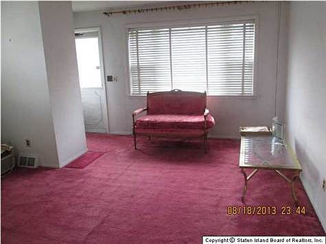 5th image of 159 Jefferson Ave