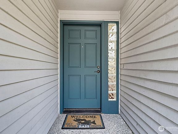 4th image of 12512 SE 275th Place