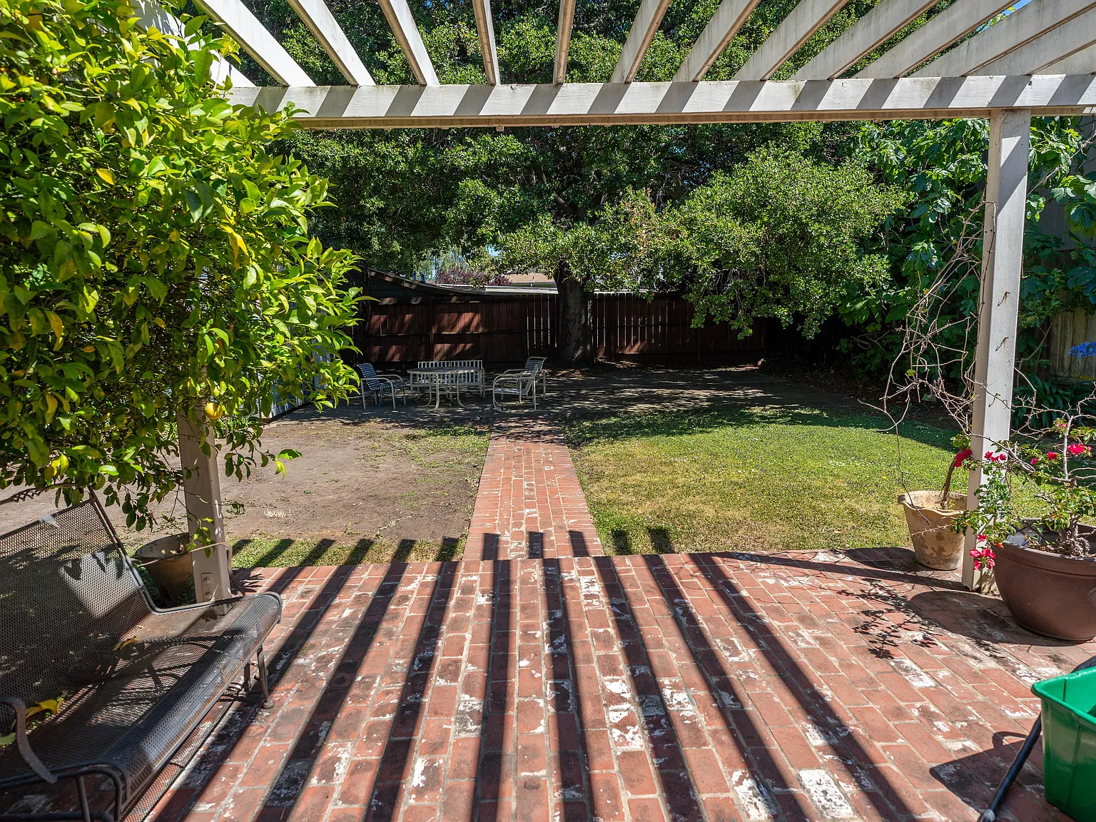1 bed, 800 sqft, $2,500 — Photo 3