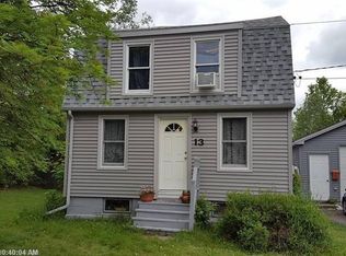 13 Hutchinson St, Bangor, ME 04401