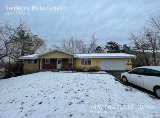 16 W College St, Duluth, MN 55812