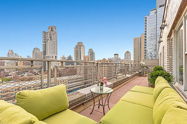 Sold by Douglas Elliman | media 2