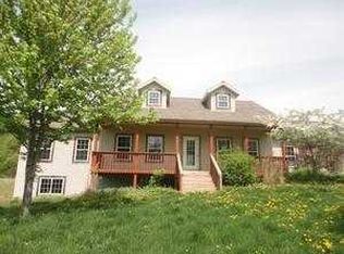 10866 Sayles Rd, Lowell, MI 49331