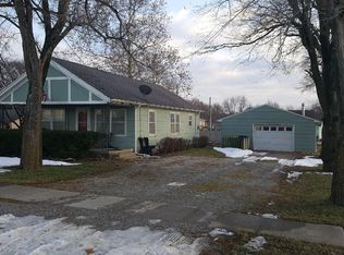 401 W Nelson St, Edgerton, KS 66021