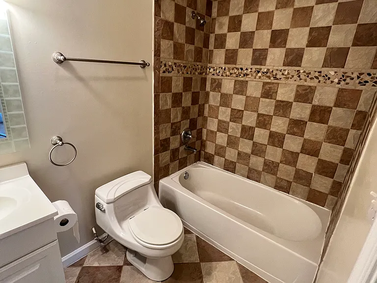 3012 Patterson Ave #A — Photo 8