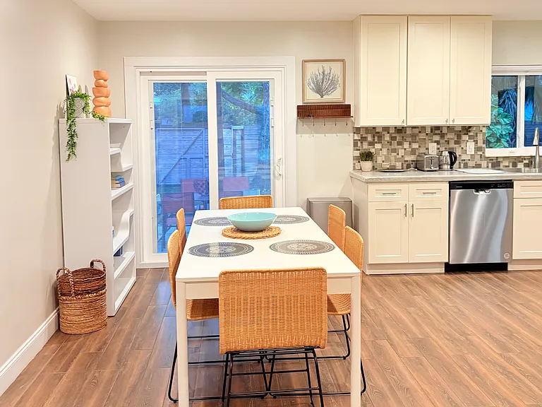 110 Arredondo Ave — Photo 9