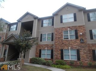 5202 Fairington Club Dr, Lithonia, GA 30038