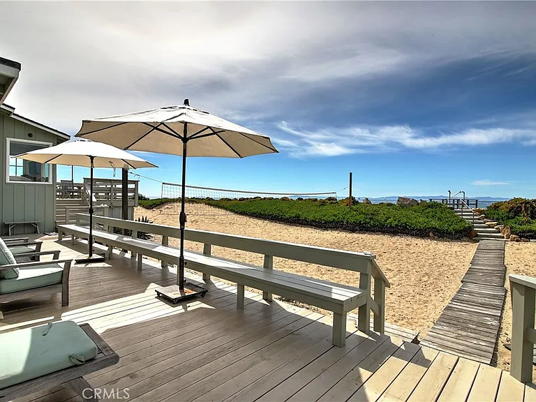 539 Sand Point Rd — Photo 8