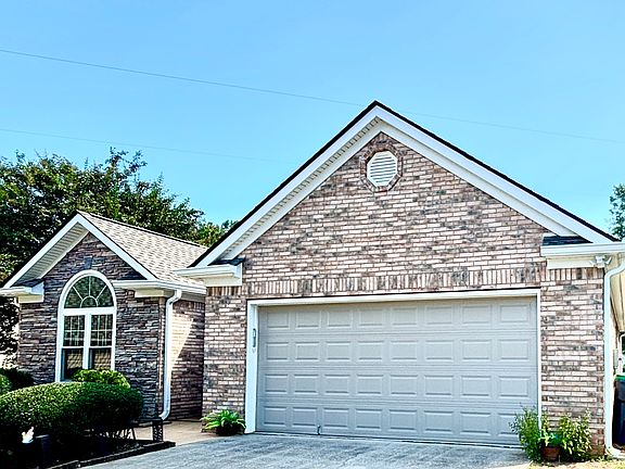 3rd image of 1102 Strath Clyde Way