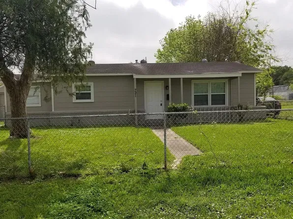 721 Eleanor St, La Marque, TX 77568
