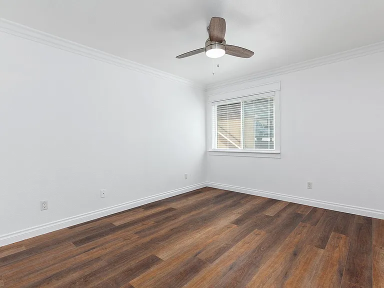 227 Woodland Pkwy #162 — Photo 14
