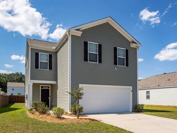 179 Cloverleaf St, Summerville, SC 29483