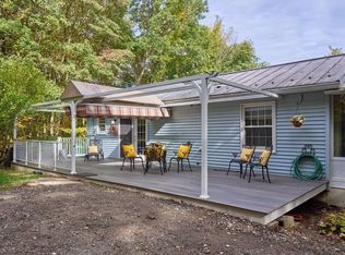 154 Stafford Rd, Wales, MA 01081