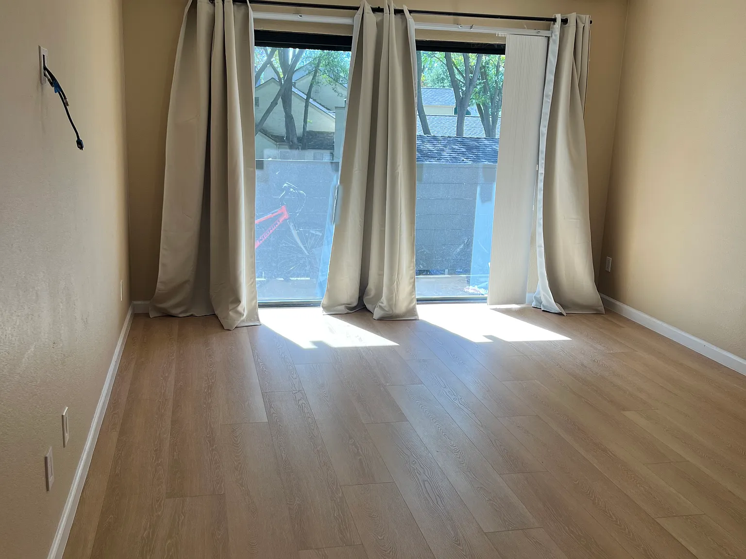 2 bed, 1233 sqft, $3,399 — Photo 2