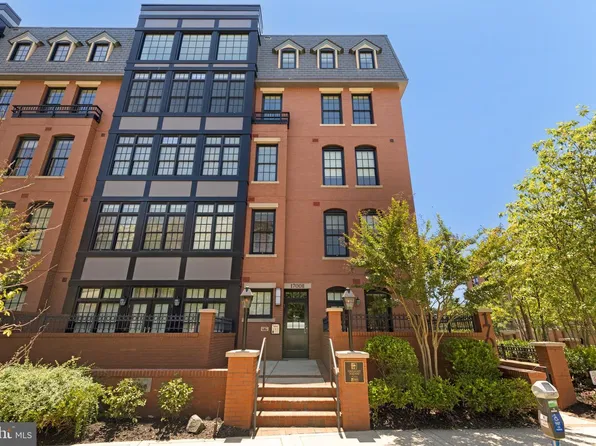 1700 Clarendon Blvd #152, Arlington, VA 22209