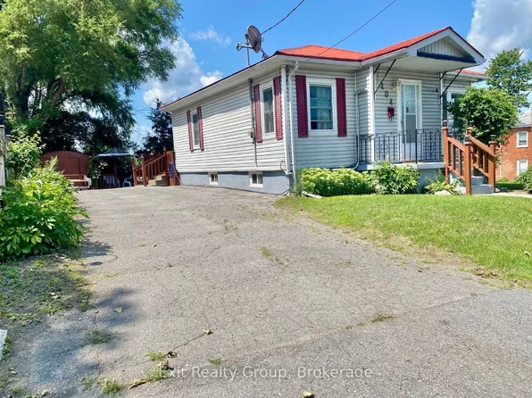 404 Bleecker Ave, Belleville, ON K8N 3V8