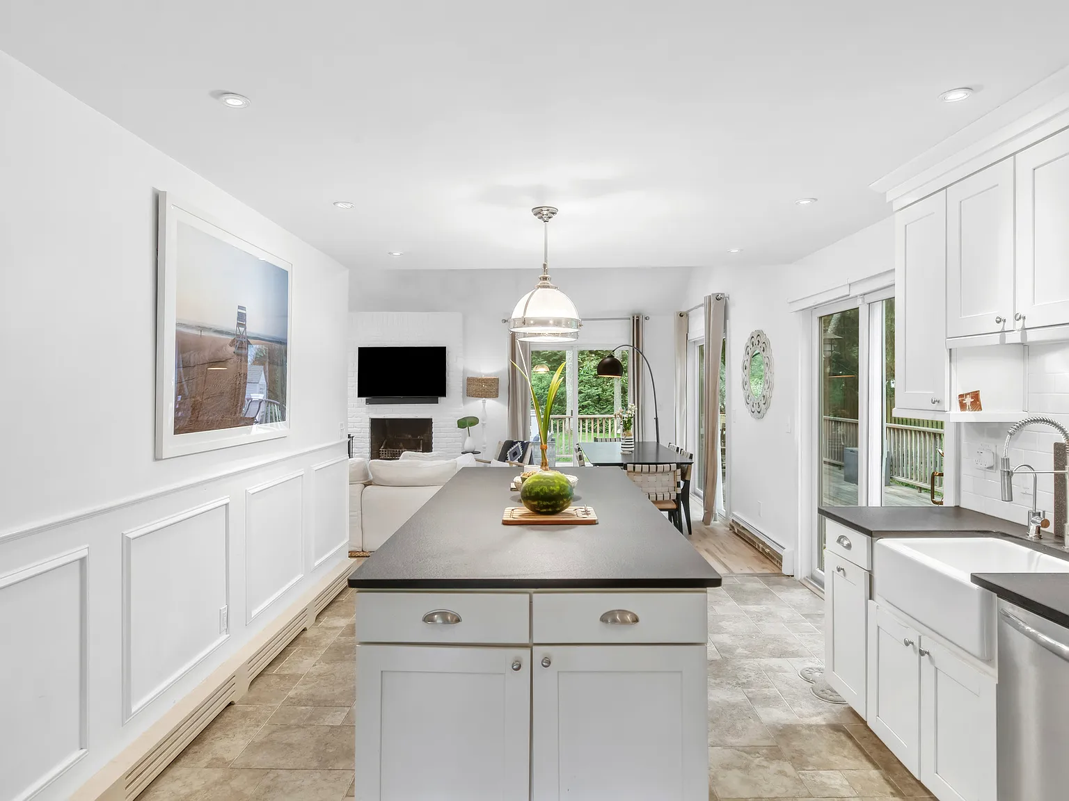 Bright 4 bedroom walk to Clearwater Beach — Photo 3