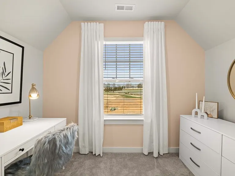 656 Trevino Way — Photo 4